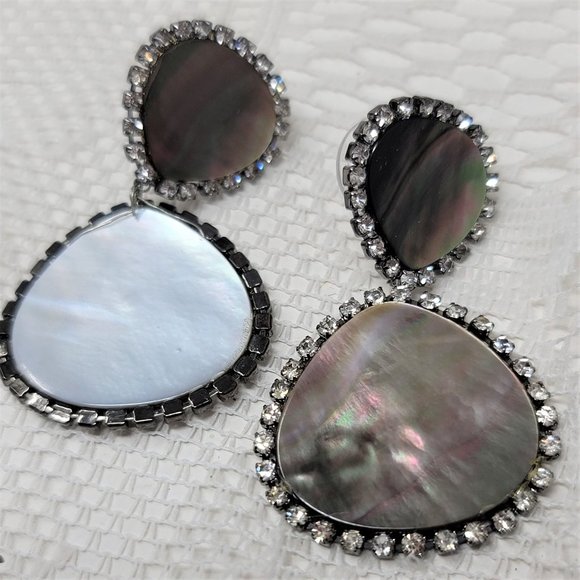 Large Mother of Pearl Dangle Earrings Pierced Rhinestones - Picture 5 of 5